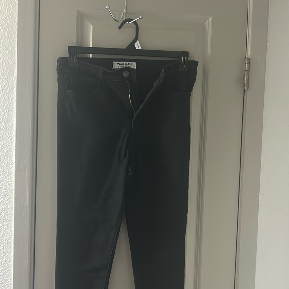 Black Wax Jean Size 9/29.